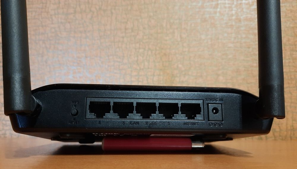 Роутер D-Link DIR-615. Маршрутизатор.