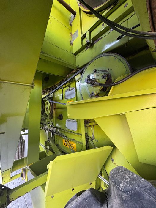 Комбайн Claas Dominator 86