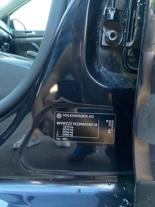 Продам своє авто(другий власник).