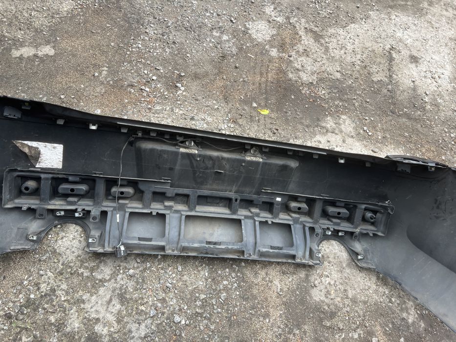 Задний бампер Крайслер 300с chrysler 300c год 2015