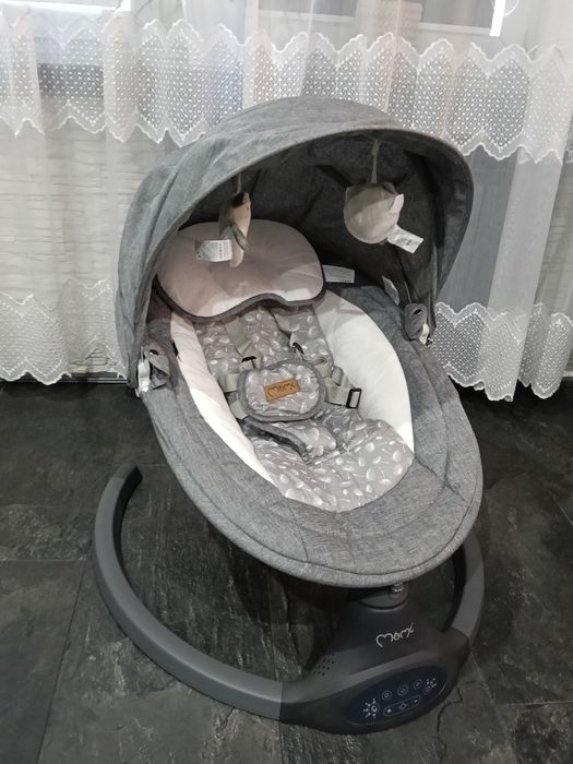 Nowy bujaczek elektryczny momi kanani