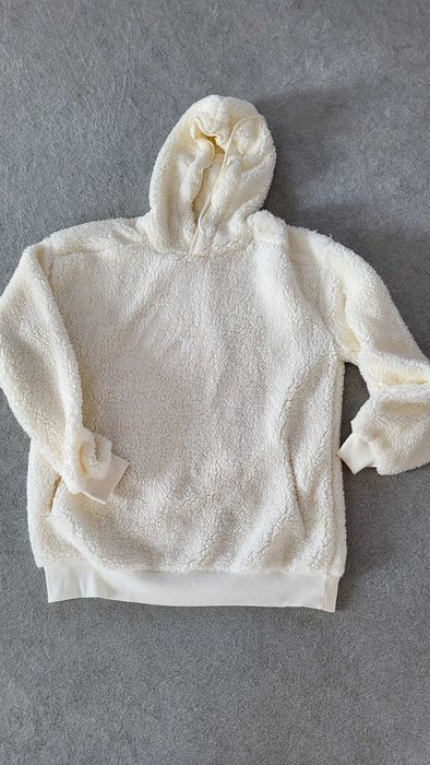 Milutka bluza w typie baranek