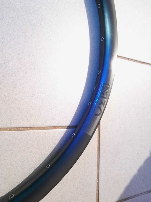 Nowa Obręcz Newmen Performance 30 DISC 27,5 " 32otw. TLR kapslowana