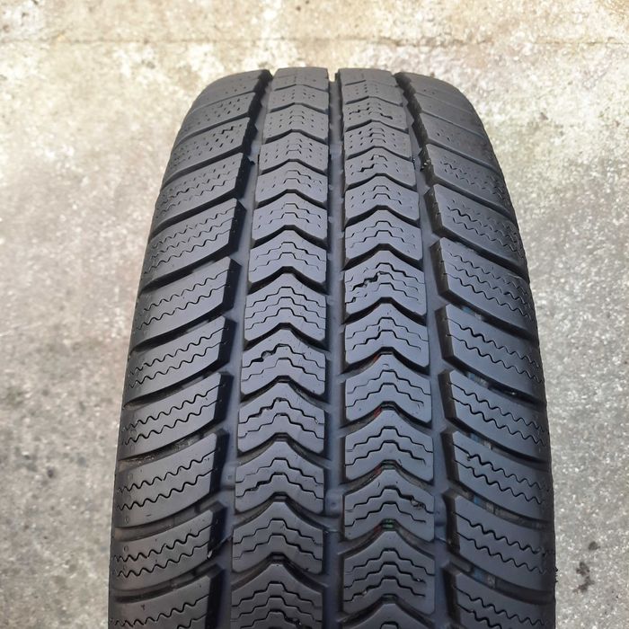 Зимова шина, резина 215 65 R16c Semperit (Семперіт) 1шт.