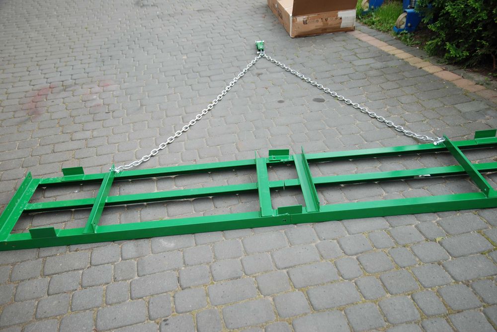 Brona do niwelacji terenu