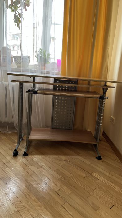 Стіл офісний б/у