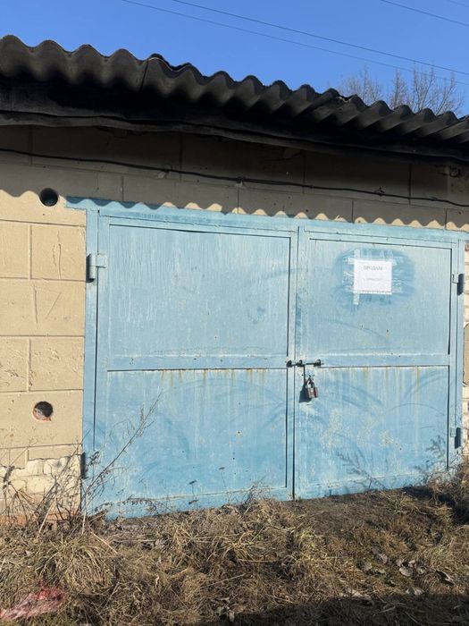 Продам гараж з документами в районі Сільмаш | Світло | Оглядова яма