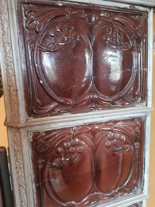 Piękny piec kaflowy