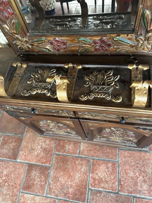 Drewniane meble ,lustro ,komoda,wieszak rzeźbione