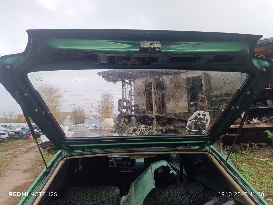 Задня ляда Volkswagen Golf 2 кришка багажника Фольксваген гольф всборі
