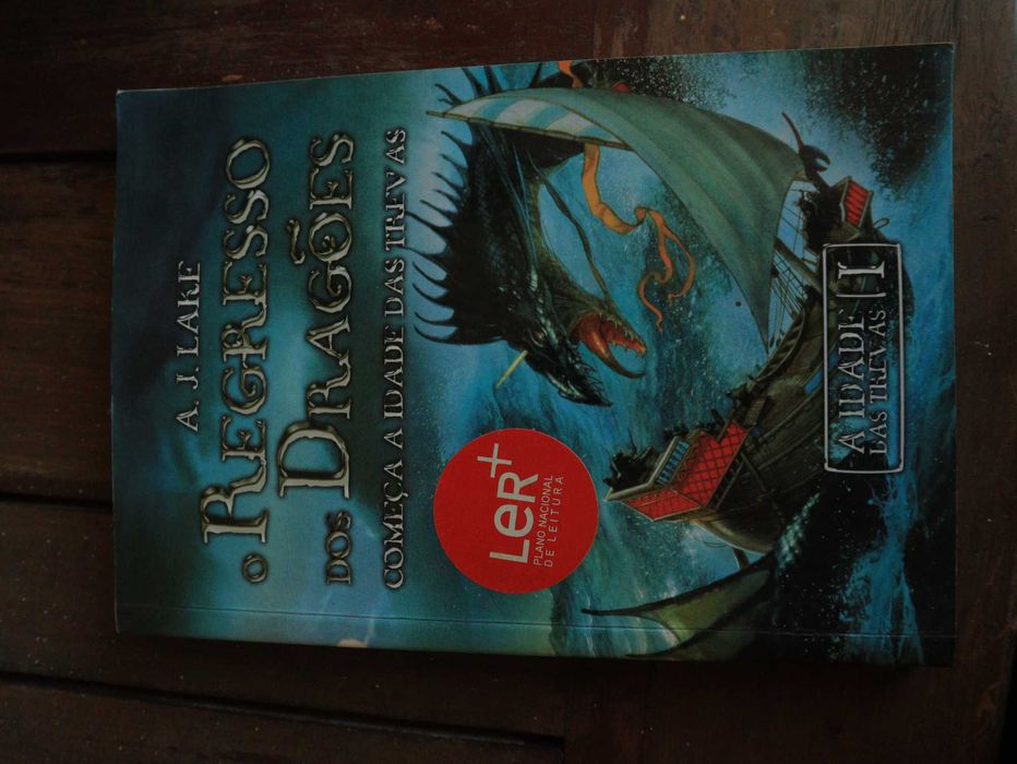 O Regresso dos Dragões, Começa a Idade das Trevas A. J. Lake