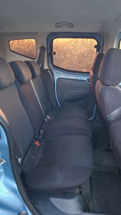 Автомобіль Citroen Nemo