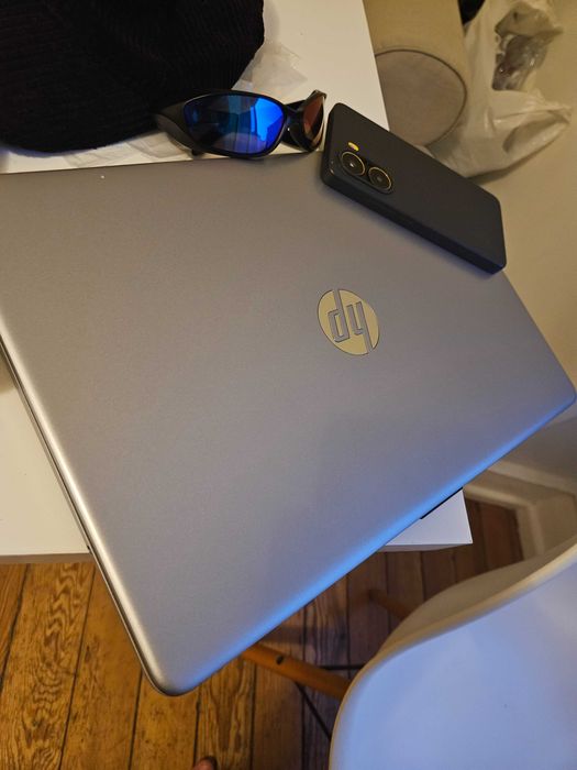 Laptop HP I5 12Th Gen, Super Condition.