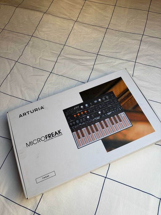 Arturia Microfreak sintetizador