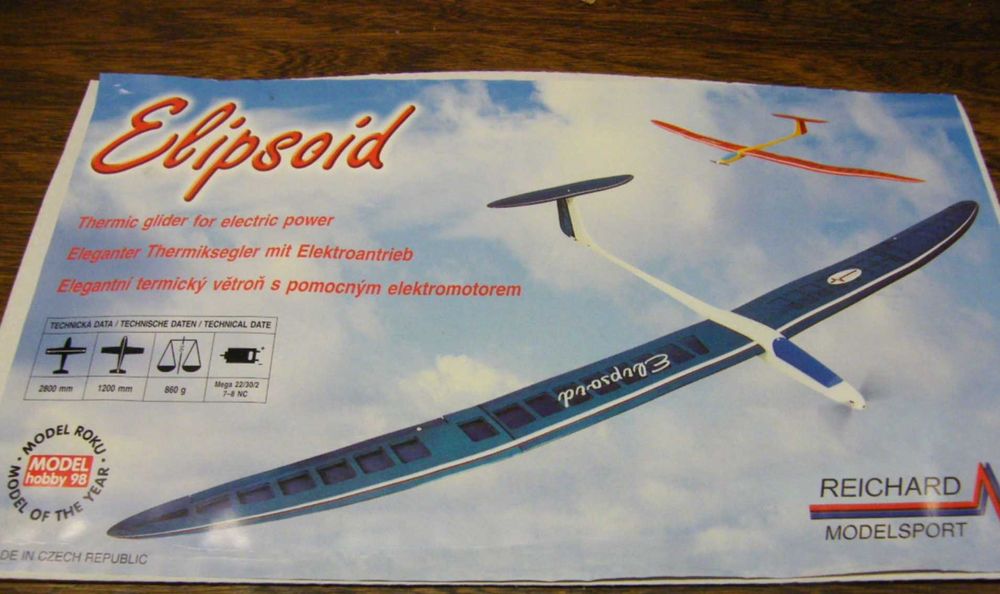 Szybowiec  Reichard Modelsport Elipsoid 2800 zdalnie sterowane samolot