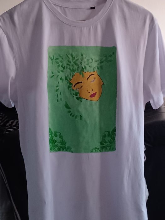 T-shirts pintada à mão