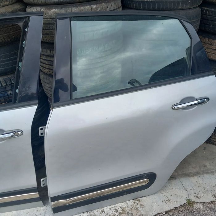 Porta frente lado passageiro fiat 500 L