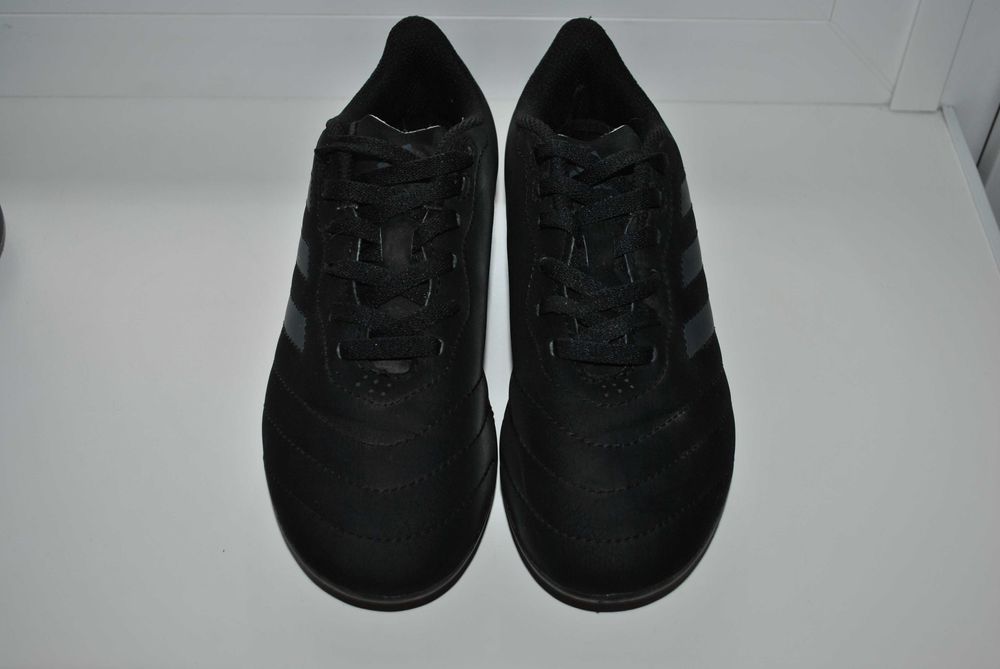 Футбольні бутси Adidas р. 33 (20,8 см)