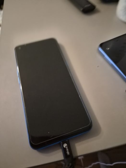 Telefon komórkowy