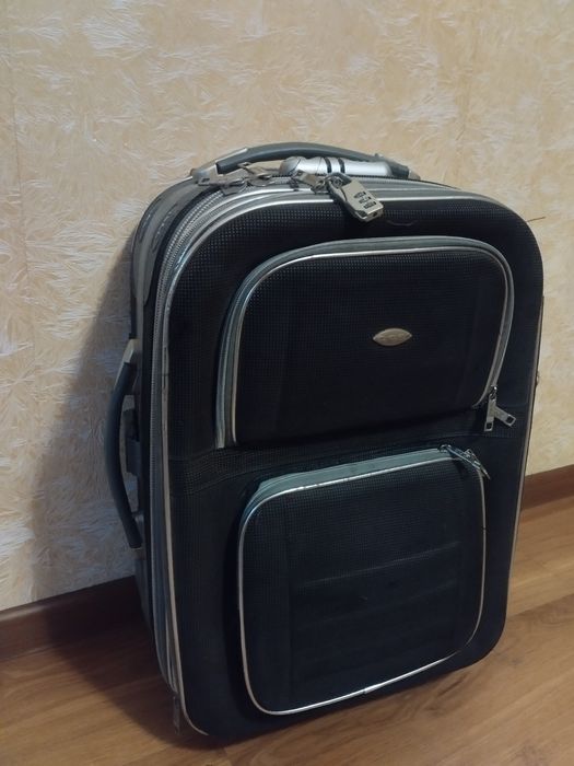 Валіза для подорожей