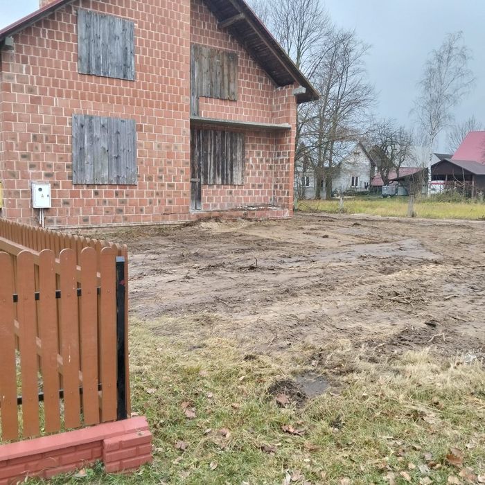 Dom jednorodzinny w stanie surowym , Gwoździec
