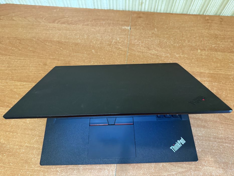 Ноутбук Lenovo ThinkPad E490 core i5 8gen