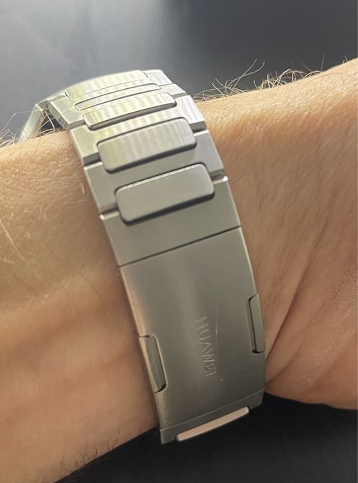 Huawei Gt pro 4 smartwach