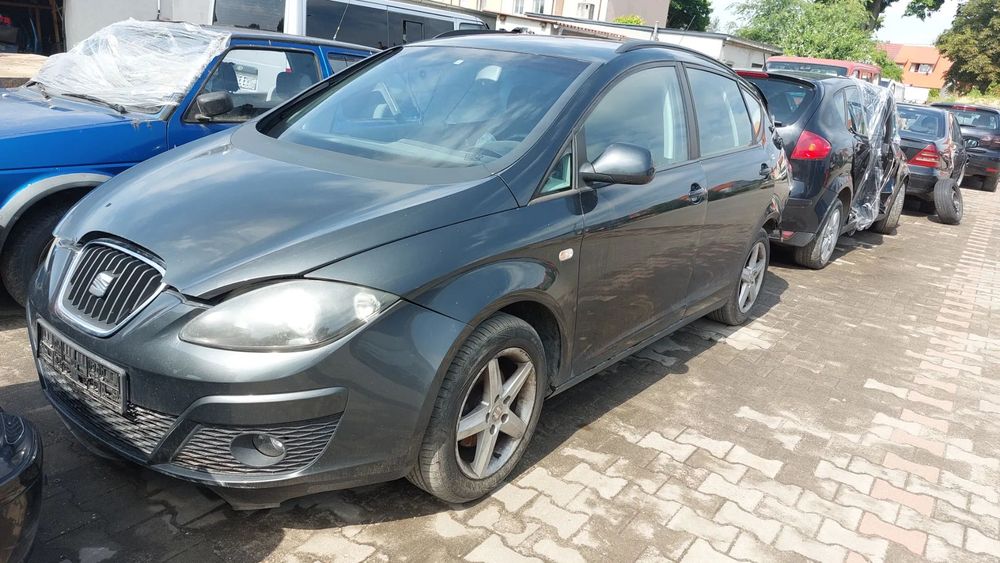 Seat Altea XL 2009 1,6 b na części drzwi felga opona szyba lusterko fotel silnik maska rozrusznik alternator