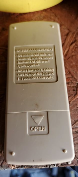 Pilot do klimatyzacji Fujitsu AR-RCE1E oryginalny