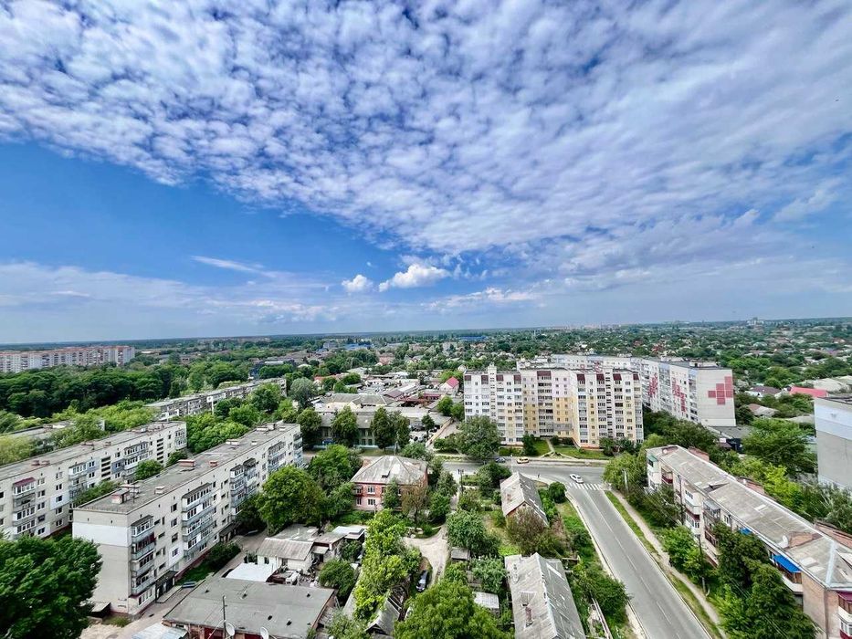 ПРОДАЖ великої 2-кімнатної квартири в Центрі міста (Іпотека/Сертифікат)