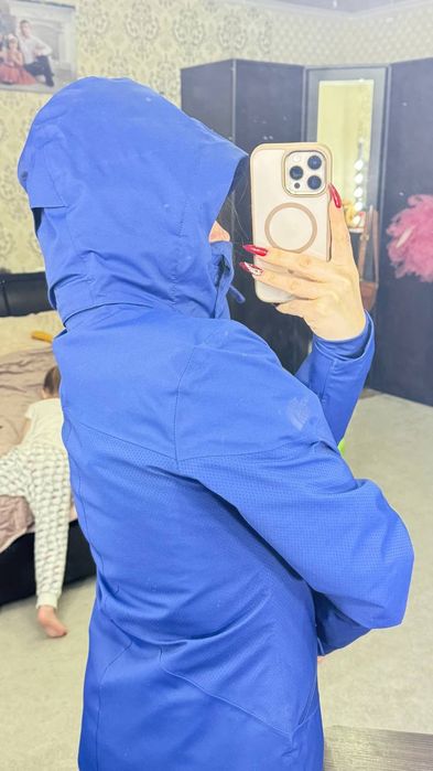 Продам куртку,зима рр ХС