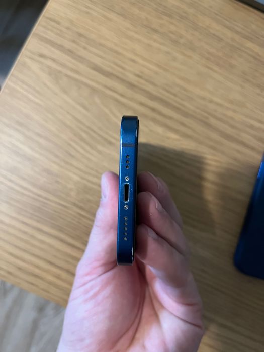 iPhone 12 64Gb stan BDB lub wymiana na Android