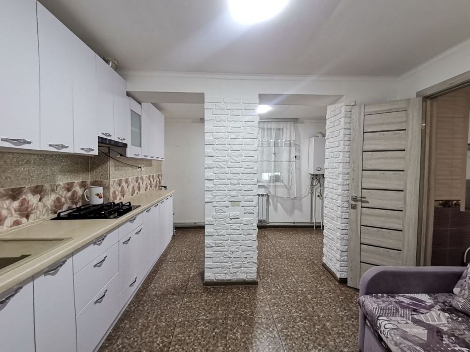 Продаж частини будинка в районі  Зеленого Яру
