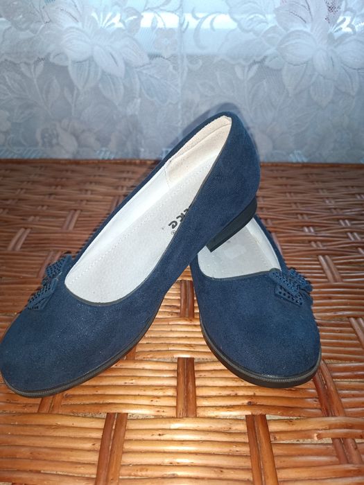 Туфлі для дівчинки