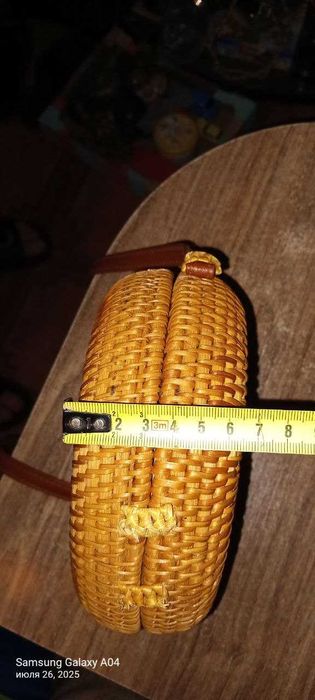 Продаю сумку круглу плетена з ротанга, колір коричневий