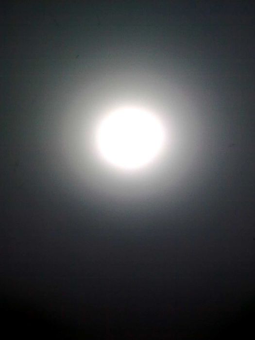 Большой аккумуляторный фонарь