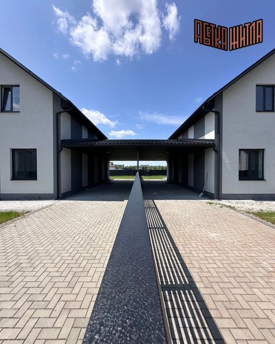 Продаж будинку в сучасному комплексі (12 будинків)