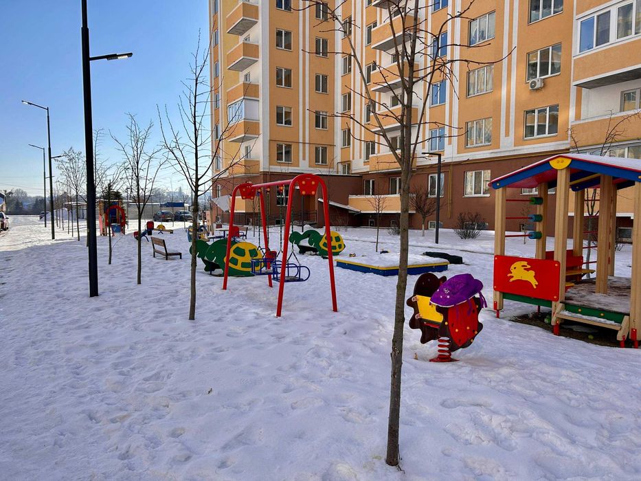 Трикімнатна квартира на першому поверсі, інд.опалення, право власності