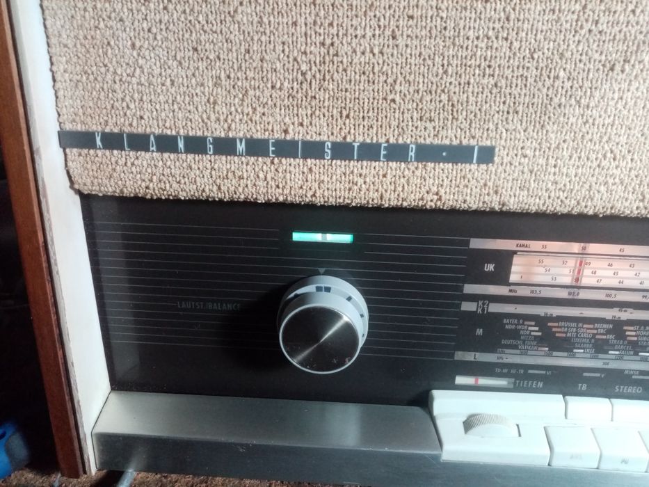 Radio antigo SIEMENS