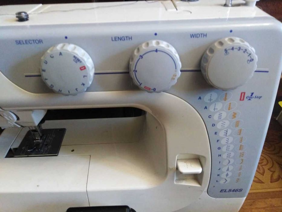 Janome el546s швейна машина, педаль, набір голок