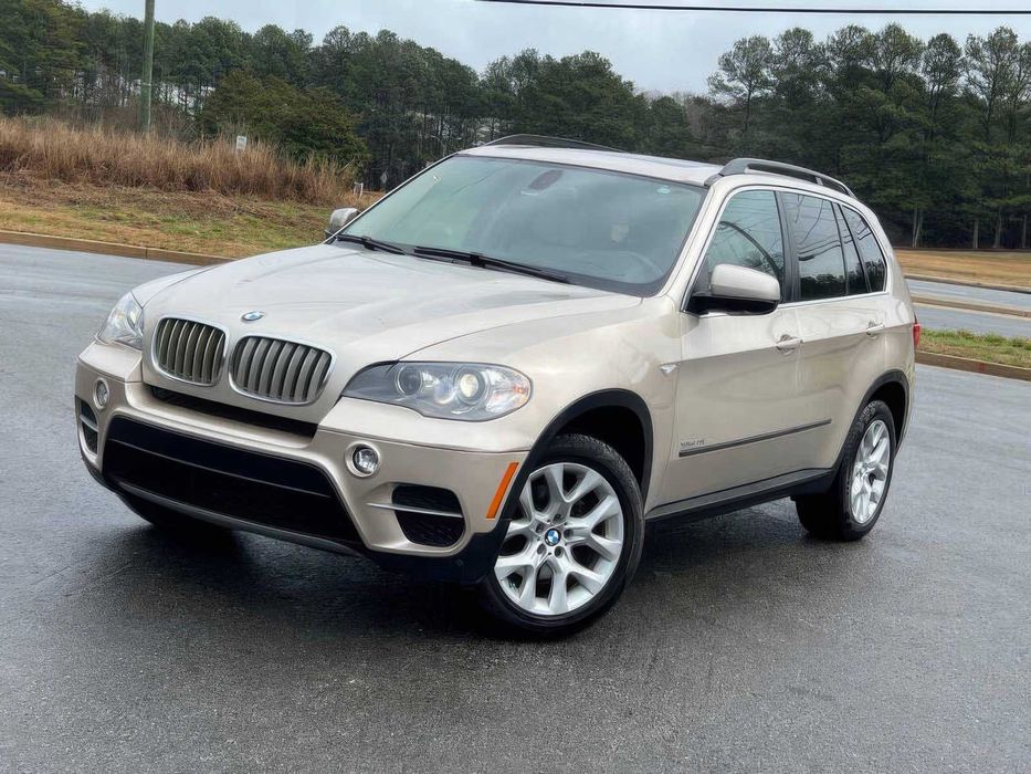 BMW X5 xDrive35d      2013