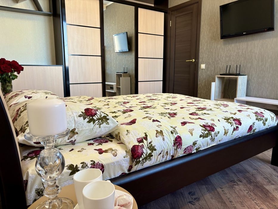 (21) Автономне опалення!!! Квартира подобово з джакузі метро Наукова