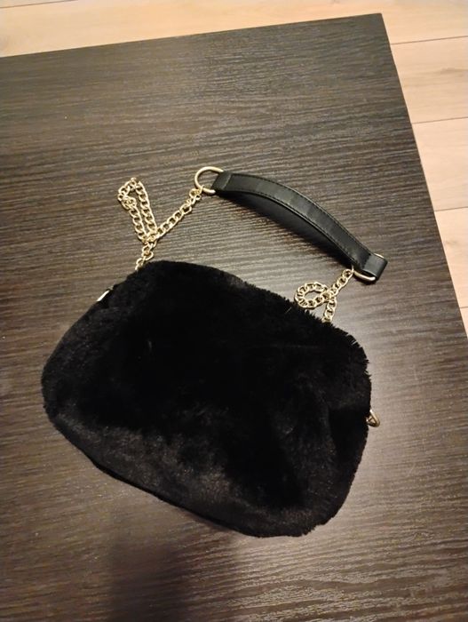 Torebka mała futrzana