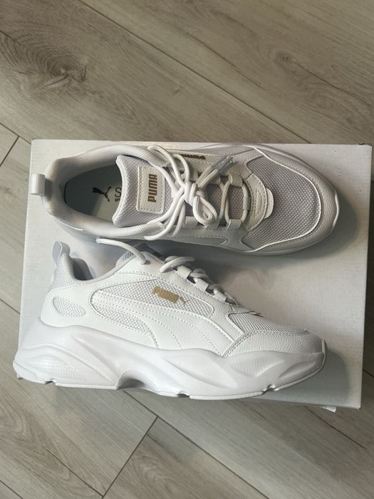 Продам кросівки жіночі Puma Casia 2.0