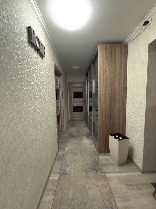 Продаж 2 кім. квартири 61 м2, вул. Стуса , м. Трускавець