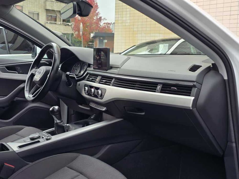 AUDI A4 LIMOUSINE B9 S LINE 2.0TDI 150CV