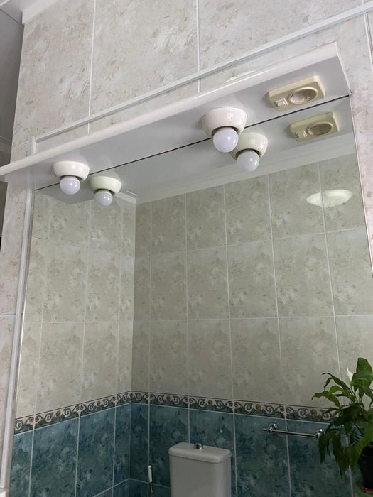 Espelho de casa de banho