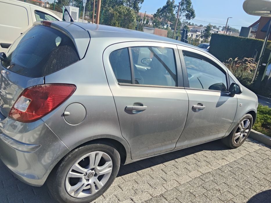 Vendo Opel corsa 1.2 Cosmo — photo 3