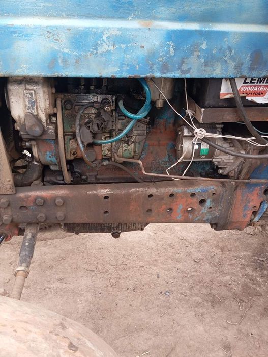 Продам трактор мтз