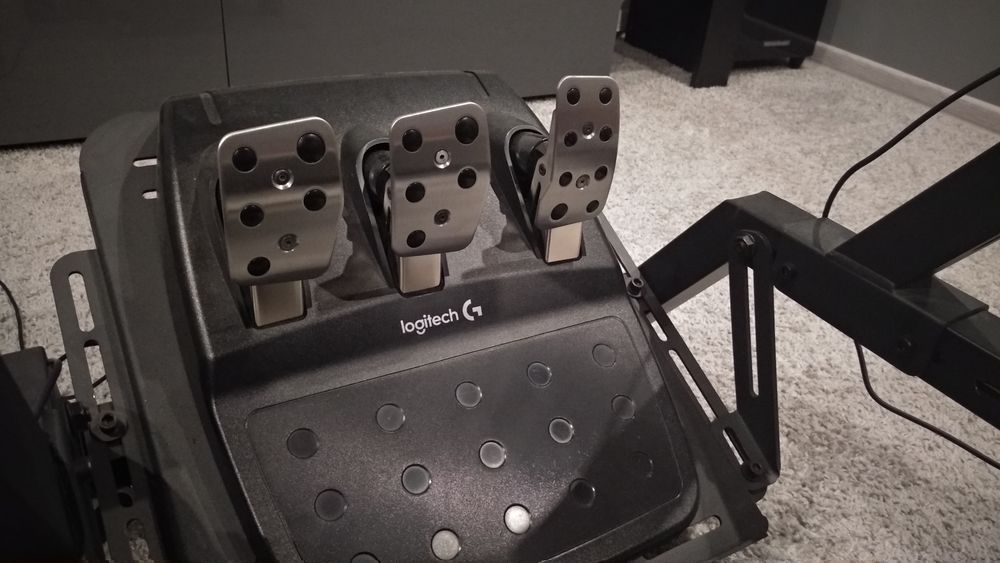 Zestaw Next Level Racing F-GT + kierownica Logitech G920 + Shifter 941 ...